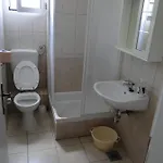 Hana דירה *